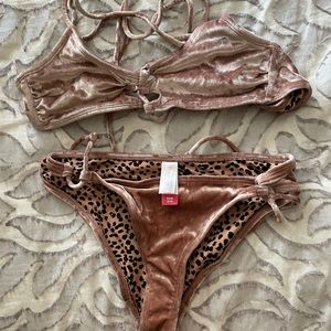 Swim Suit ( Women’s or Teen)